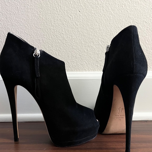 Giuseppe Zanotti Peep Toe Platform Suede Booties-Great Condition - Picture 4 of 7